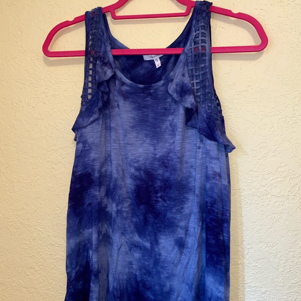 Maurice’s tank top